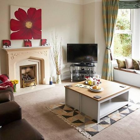 Comfy Big 7 Bedroom Townhouse Harrogate Extérieur photo