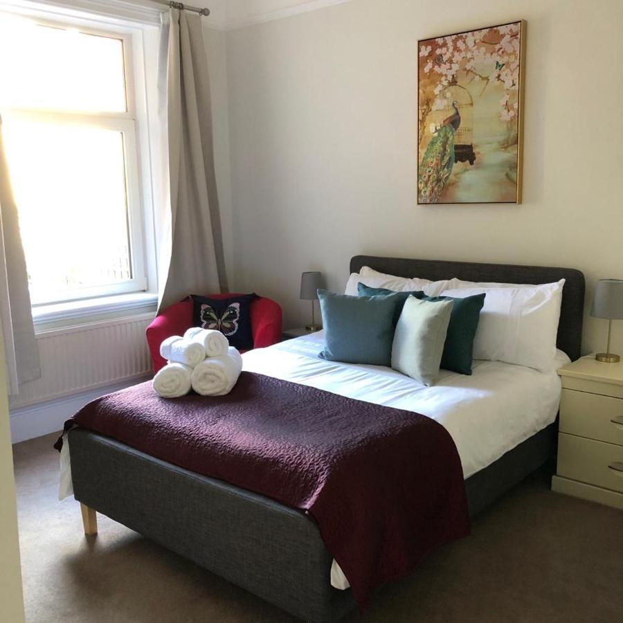 Comfy Big 7 Bedroom Townhouse Harrogate Extérieur photo